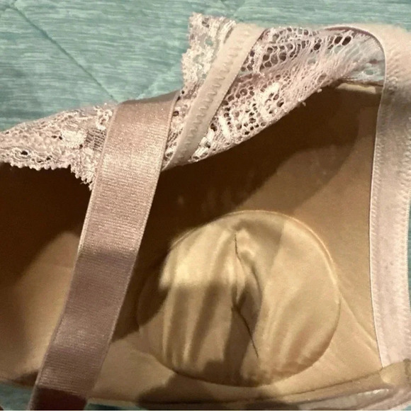 THIRD LOVE BRA WOMENS PINK
4OF Used - Picture 7 of 11